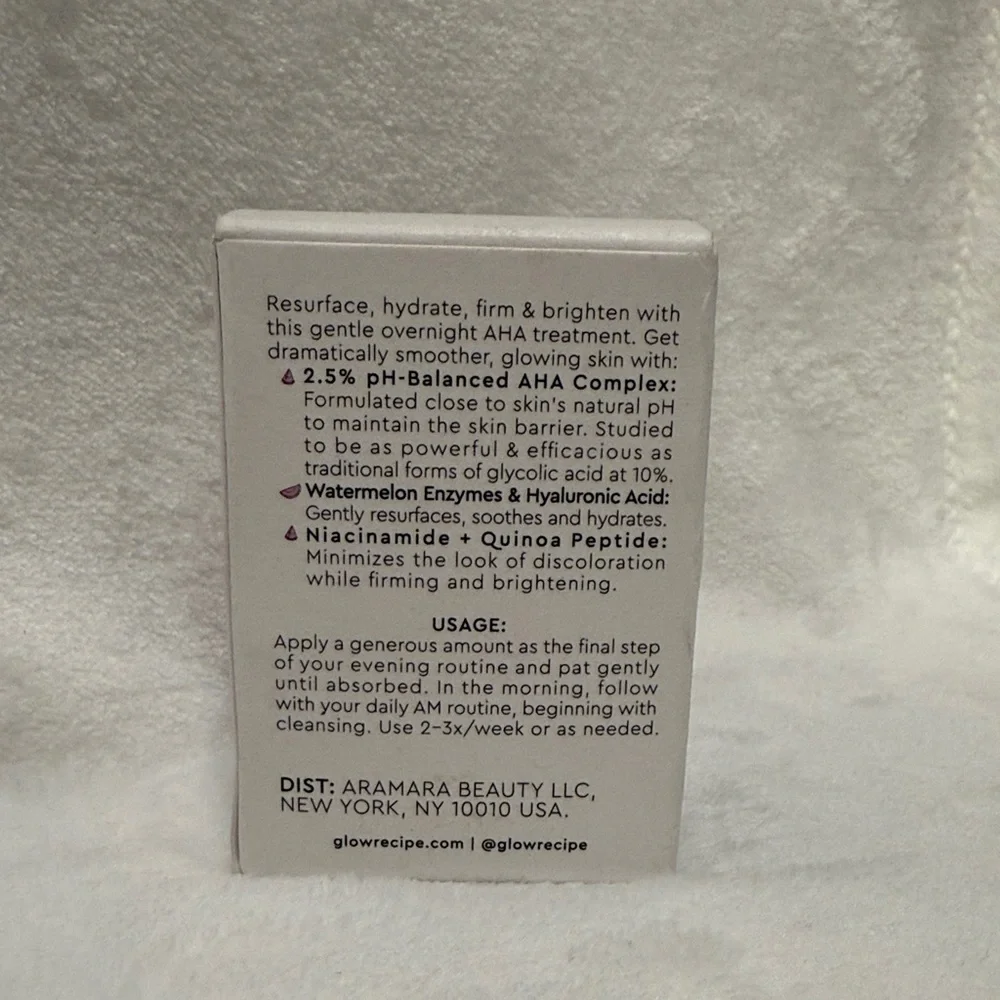 Glow Recipe Watermelon Glow AHA Night Treatment - Mini - Picture 2 of 9